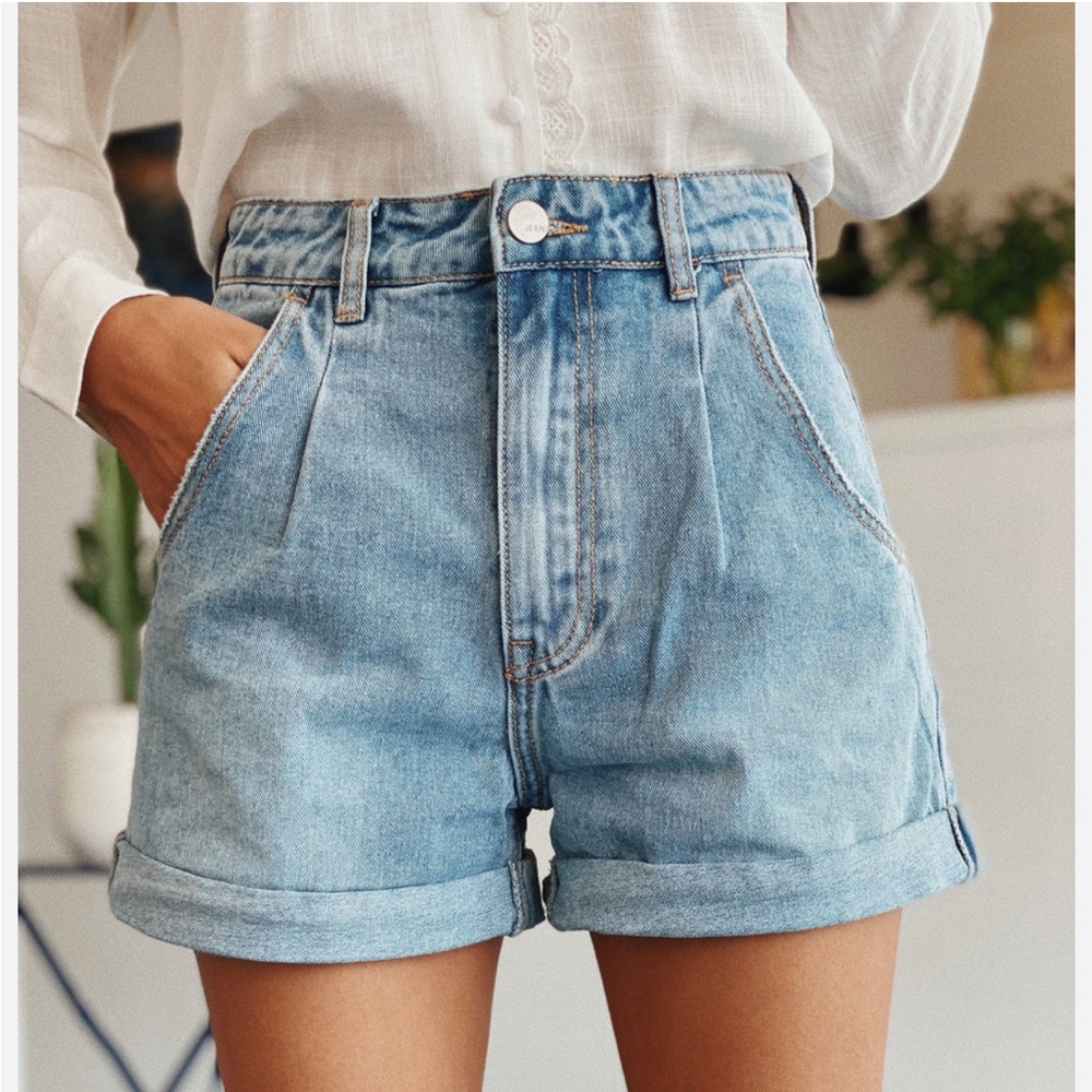 Berthie Women’s Denim Jonus Shorts Size 12